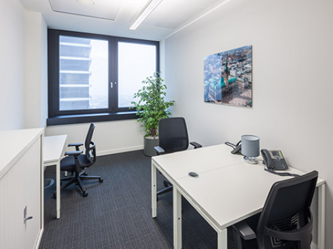 Office: Mundsburg Tower, 15th and 16th floor, Hamburg, 22083