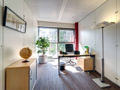 Office: Neustadt, Valentinskamp 24, Hamburg, 20354