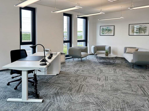 Office: Butzweilerhofallee 3, Cologne, 50829