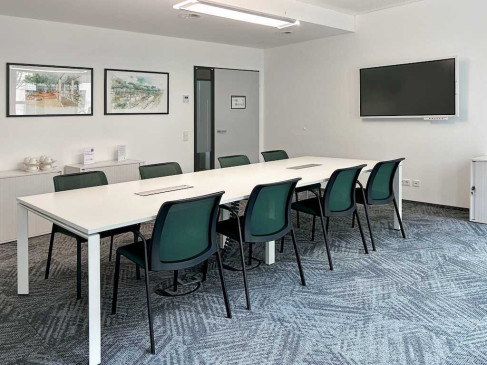 Office: Butzweilerhofallee 3, Cologne, 50829