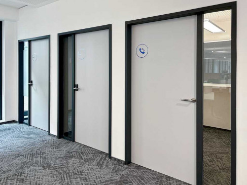 Office: Butzweilerhofallee 3, Cologne, 50829