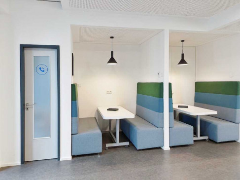 Office: Butzweilerhofallee 3, Cologne, 50829