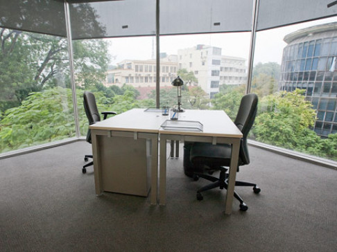 Office: Ly Thai To, Level 5, Hanoi