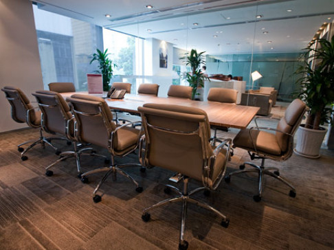 Office: Ly Thai To, Level 5, Hanoi