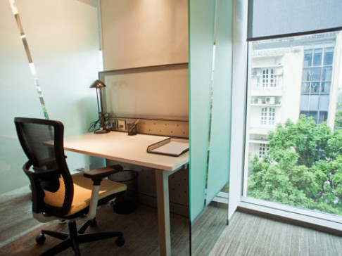 Office: Ly Thai To, Level 5, Hanoi