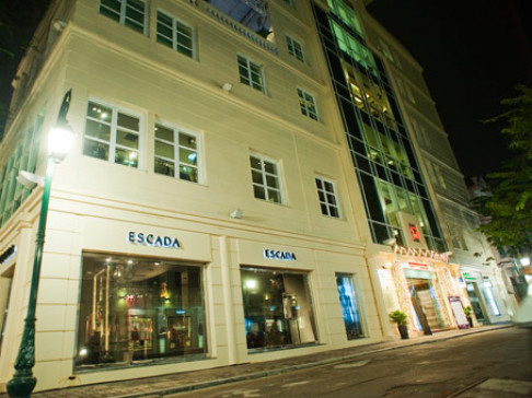 Office: Press Club, 4-6/F, Hanoi
