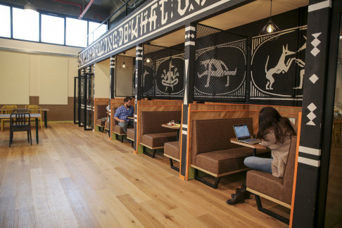 Office: Hazerem, HaPelech Street, Tel Aviv, 6816727