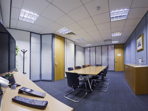 Office: Heathrow, Bath Road, 450 Bath Road, London, UB7 0EB