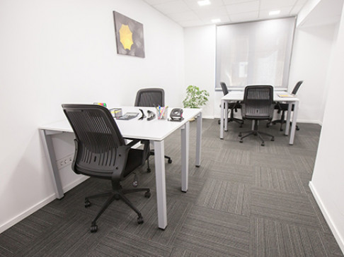 Office: Heliopolis, Sheraton, 22, Kamal El-Din Hussein St, Cairo