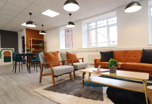 Office: Holton Road, 2-10 Holton Road, Barry, CF63 4HD