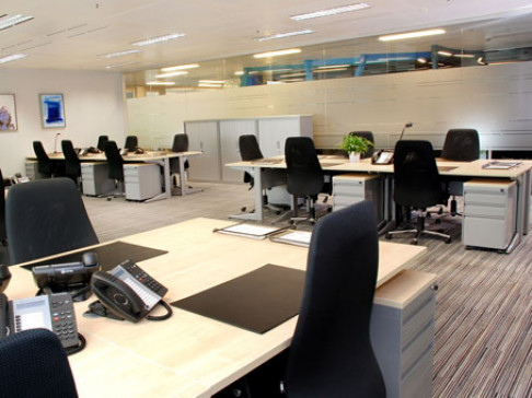 Office: Hong Kong One IFC, 20/F, One International Finance Centre, Central
