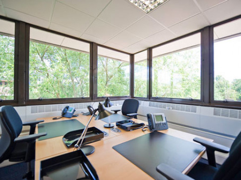 Office: Worthing Road, 2nd floor, Horsham, RH12 1TL