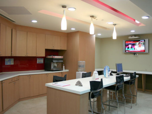 Office: Hyderabad Mid-Town, 1st Floor Mid Town Plaza, Hyderabad, Telangana, 500033