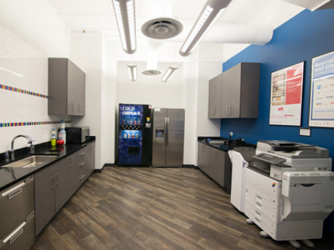 Office: Illinois, West Randolph Ogilvie, 564 W. Randolph Street, Chicago, IL 60661