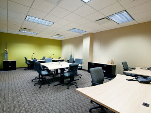Office: Illinois, Pointe, Oak Brook, IL 60523