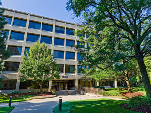 Office: Illinois, Gateway Executive Park, 1821 Walden Office Square, Schaumburg, IL 60173