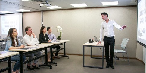 Office: Infinitus Plaza, Des Voeux Rd Central