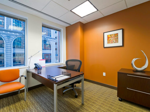 Office: Iowa, Hub Tower, 699 Walnut Street, Des Moines, IA 50309