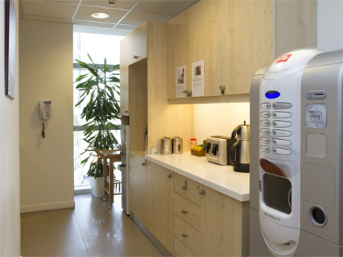 Office: Levent, Levent No 193 Binasi, Istanbul, 34394 4