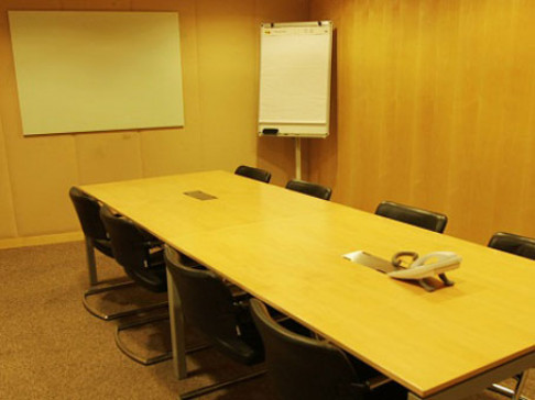 Office: Levent Kanyon, Kanyon Ofis Binasi Kat. 6, Istanbul, 34394