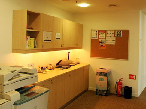 Office: Levent Kanyon, Kanyon Ofis Binasi Kat. 6, Istanbul, 34394