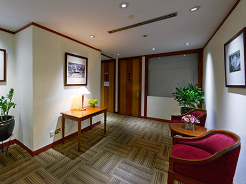 Office: Menara Kadin, 30/F Menara Kadin, Jakarta, 12950