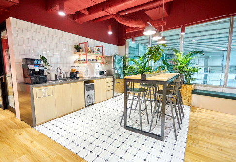 Office: Justco Tower - Gangnam-gu, 1 - 15F, JustCo Tower, Seoul