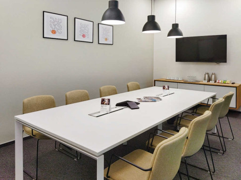 Office: 59 Iztochen Street, Plovdiv, 4000