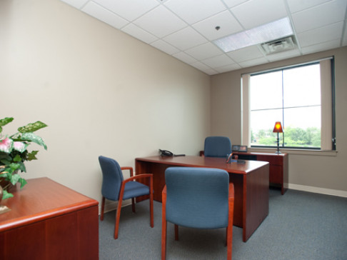 Office: Kentucky, Paragon Centre Office Suites Plus, 2333 Alexandria Drive, Lexington, KY 40504