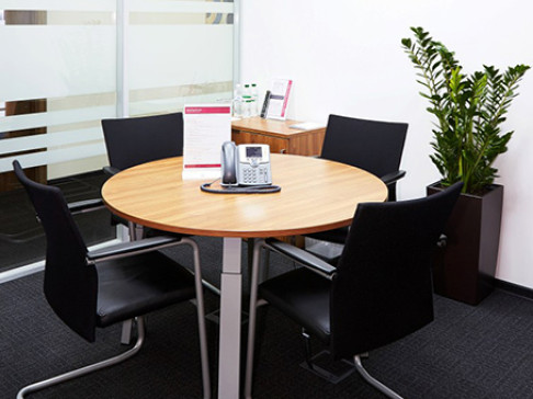 Office: Gulliver, 1A Sportyvna sq, Kiev, 1601