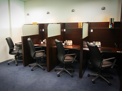 Office: King's Road Tower, King Abdul Aziz Road, Jeddah