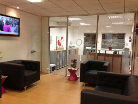 Office: Avenue De Bruxelles, La Seyne Sur Mer, 83500