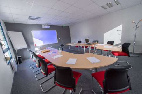 Office: Techn, Rue Xavier Bichat, Le Mans, 72000