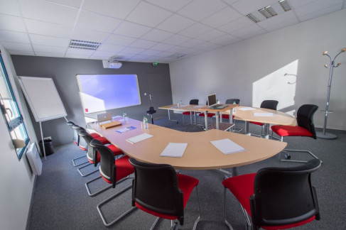 Office: Techn, Rue Xavier Bichat, Le Mans, 72000