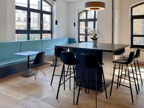 Office: Edisonstrasse 63, Berlin, 12459