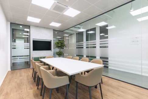 Office: Avenida da Liberdade 615, 1&ordm;, Braga, 4710-251
