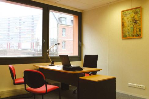 Office: Place Saint Hubert, Lille, 59000