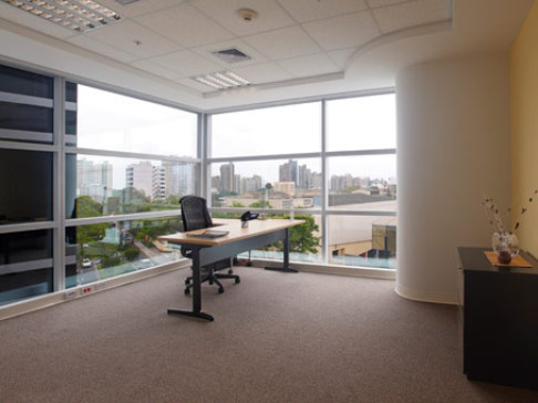 Office: Edificio Tempus San Isidro, Av. Santo Toribio 115, Lima, 27