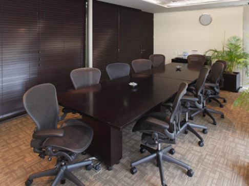 Office: Edificio Tempus San Isidro, Av. Santo Toribio 115, Lima, 27