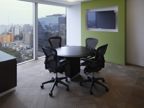 Office: San Isidro Fibra Building, Edif. Fibra, pisos 12 y 13, Lima, 27