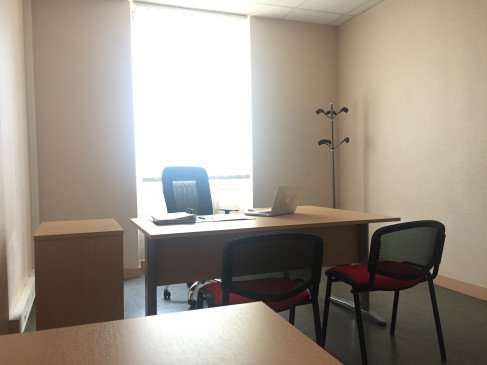 Office: Place Winston Churchill, Limoges, 87000