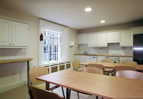 Office: Lis Cara Business Centre, Fitzwilliam Square West, Dublin, Dublin 2