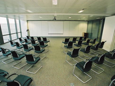 Office: Canary Wharf - Canada Square, Level 33, London, E14 5LB