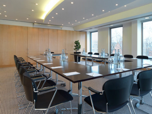 Office: Cannon Street, 60 Cannon Street, London, EC4N 6NP