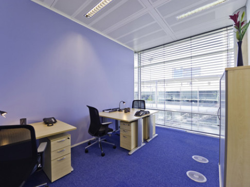 Office: Chiswick Park, Building 3, Chiswick Park, London, W4 5YA