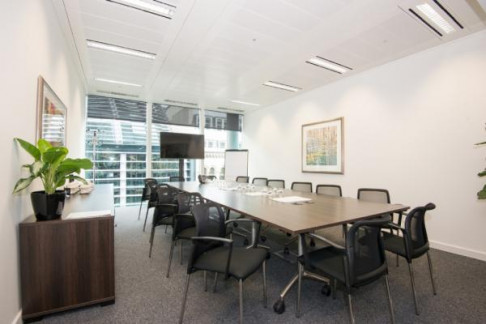 Office: London City, Cannon Street, London, EC4N 6HN