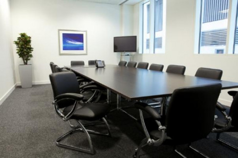 Office: London City Gracechurch Street, London, EC3V 0BT