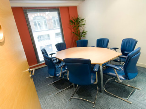 Office: Covent Garden, Long Acre, London, WC2E 9RZ