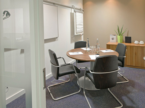 Office: Fetter Lane, 1 Fetter Lane, London, EC4A 1BR