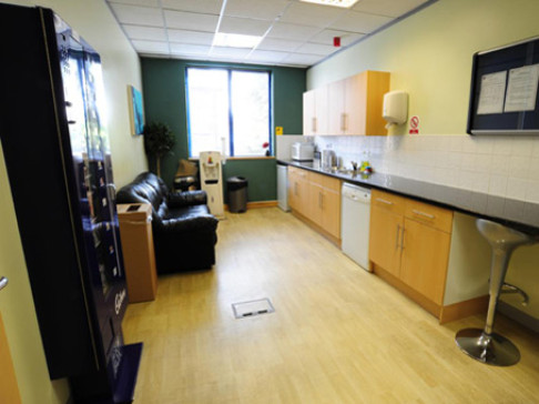 Office: London, Craneshaw House, Hounslow, TW3 1DA